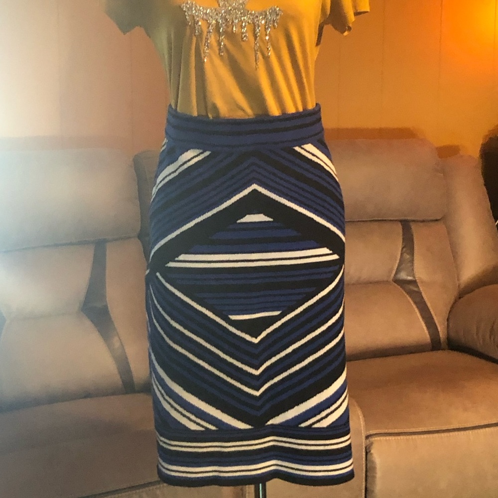 Beautiful sweater material skirt